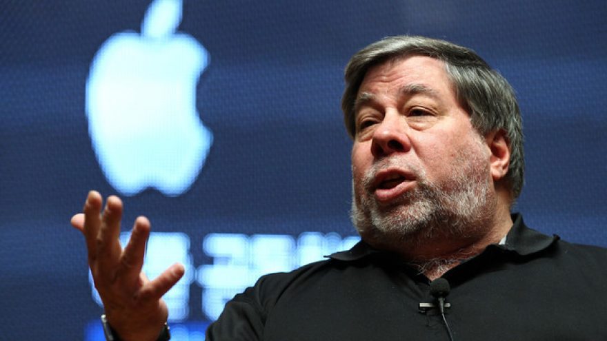 tam-biet-hoa-ky-huyen-thoai-apple-steve-wozniak-den-malta-de-phat-trien-blockchain-moi