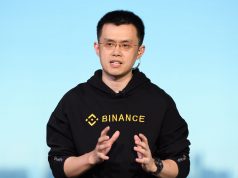 Binance mua lai ngan hang