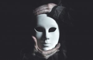 Tại sao Satoshi Nakamoto vẫn ẩn danh? Nakamoto
