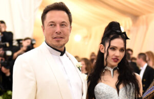 Bạn gái Elon Musk, Grimes vừa bán bộ sưu tập NFT Crypto Art của cô ấy với giá 6 triệu đô la