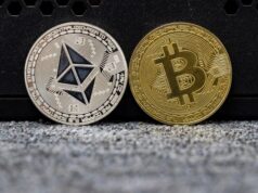 Phí giao dịch Bitcoin và Ethereum giảm 70–80% khi thị trường tiếp tục lao dốc