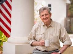 Thượng nghị sĩ Hoa Kỳ John Kennedy gọi các ngân hàng là “kế hoạch Ponzi tinh vi” Thượng nghị sĩ Hoa Kỳ gọi các ngân hàng là “kế hoạch Ponzi tinh vi”