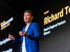 CEO Binance ca ngợi Trump về lập trường tiền điện tử